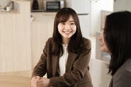 ゼンシングループという名前には「全心」「善心」「前進」「全身(全身全霊)」という想いが込められており、その想いを常に体現すべく日々活動しています。