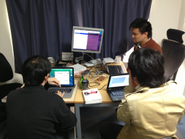 少数精鋭のチームで開発しています。