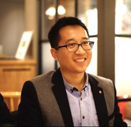 代表取締役 朱 自鵬