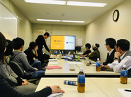 飲食店経営を理解を深めるため、メンバーに対しても定期的な勉強会も開催しています。現在はオンラインセミナー「れすゼミ」として実施中。