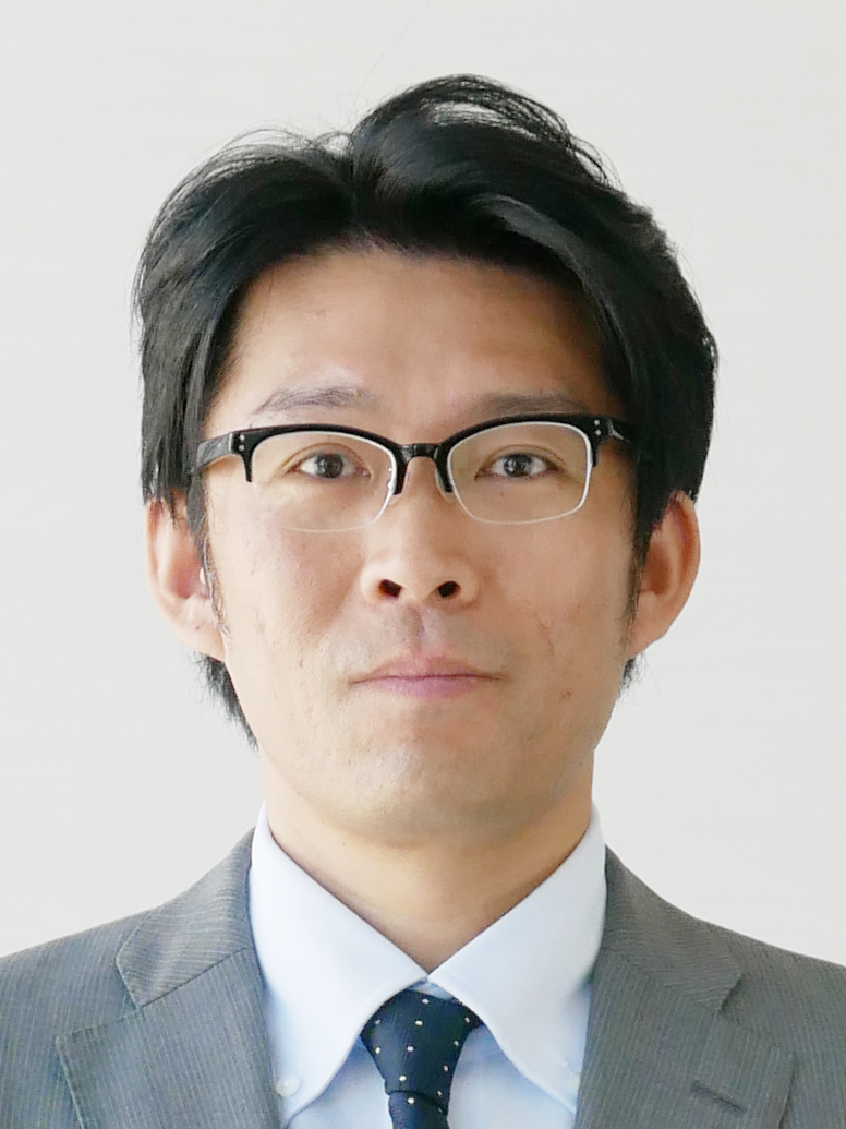 秦野　繕彰