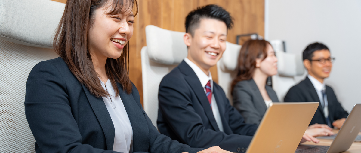 採用面接担当｜世界中どこからでも働けます！ゼロからのスタート大歓迎です！