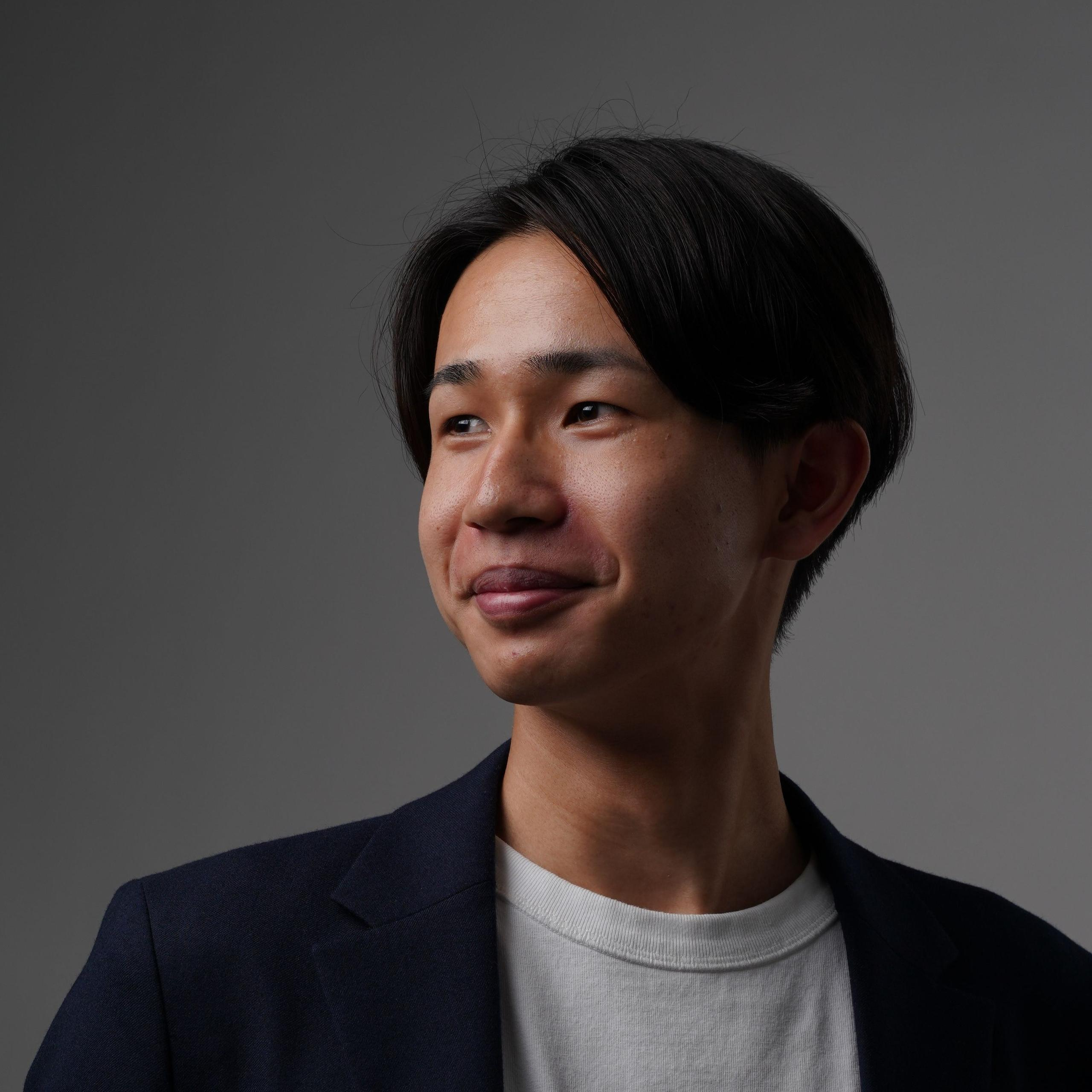 弓川 堅士