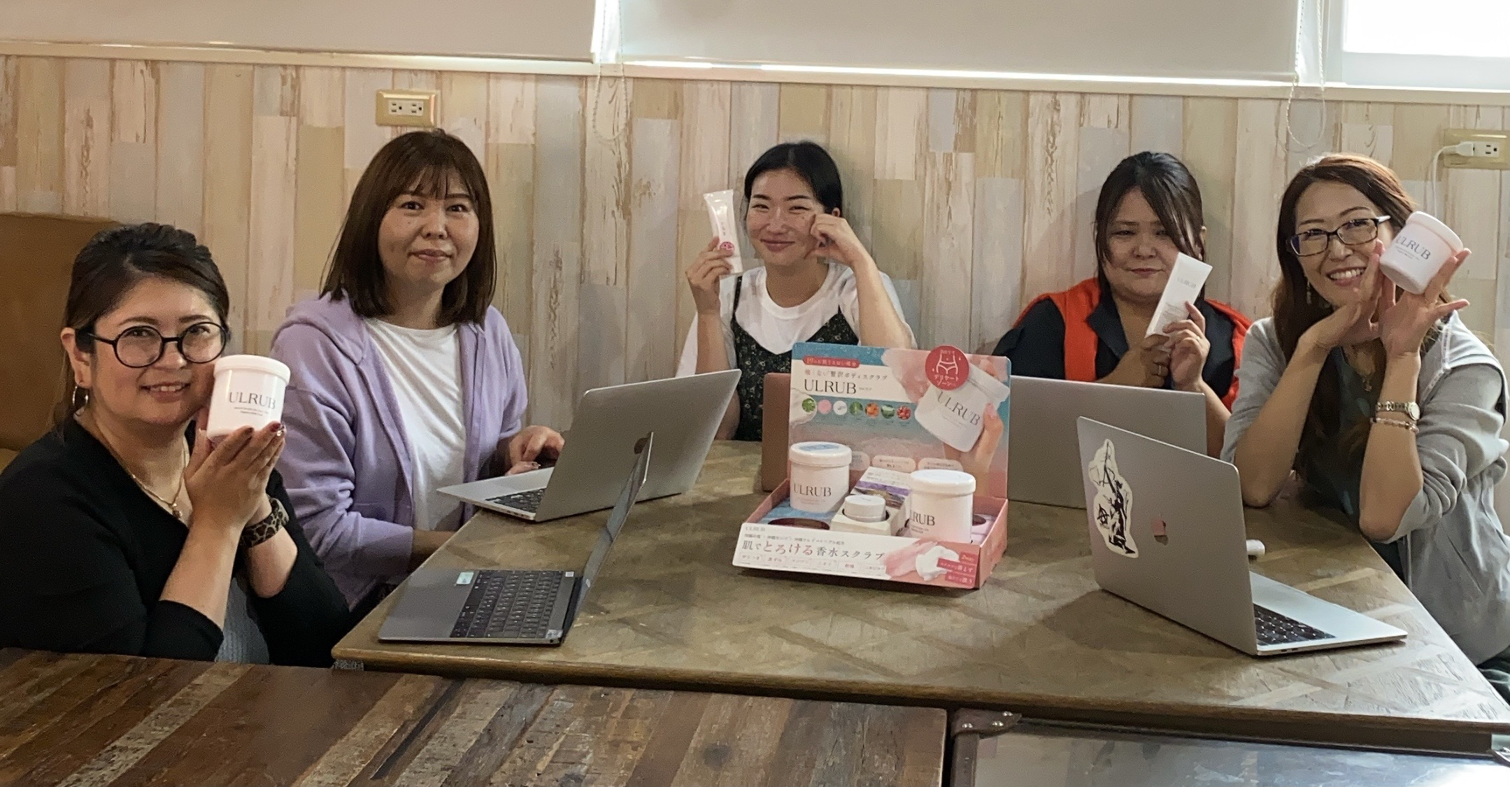 お客様の反応が自信につながるシゴト♪