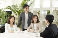 会議もリラックスした状態で、意見を言いやすい環境作りを心がけております！