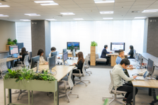 新卒歓迎！好きを仕事に｜SNSでブランドを成長させよう！
