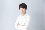代表は、36歳にして2代目社長に就任した、新谷隼人。前職のリクルートででは、3年連続でMVPを獲得！