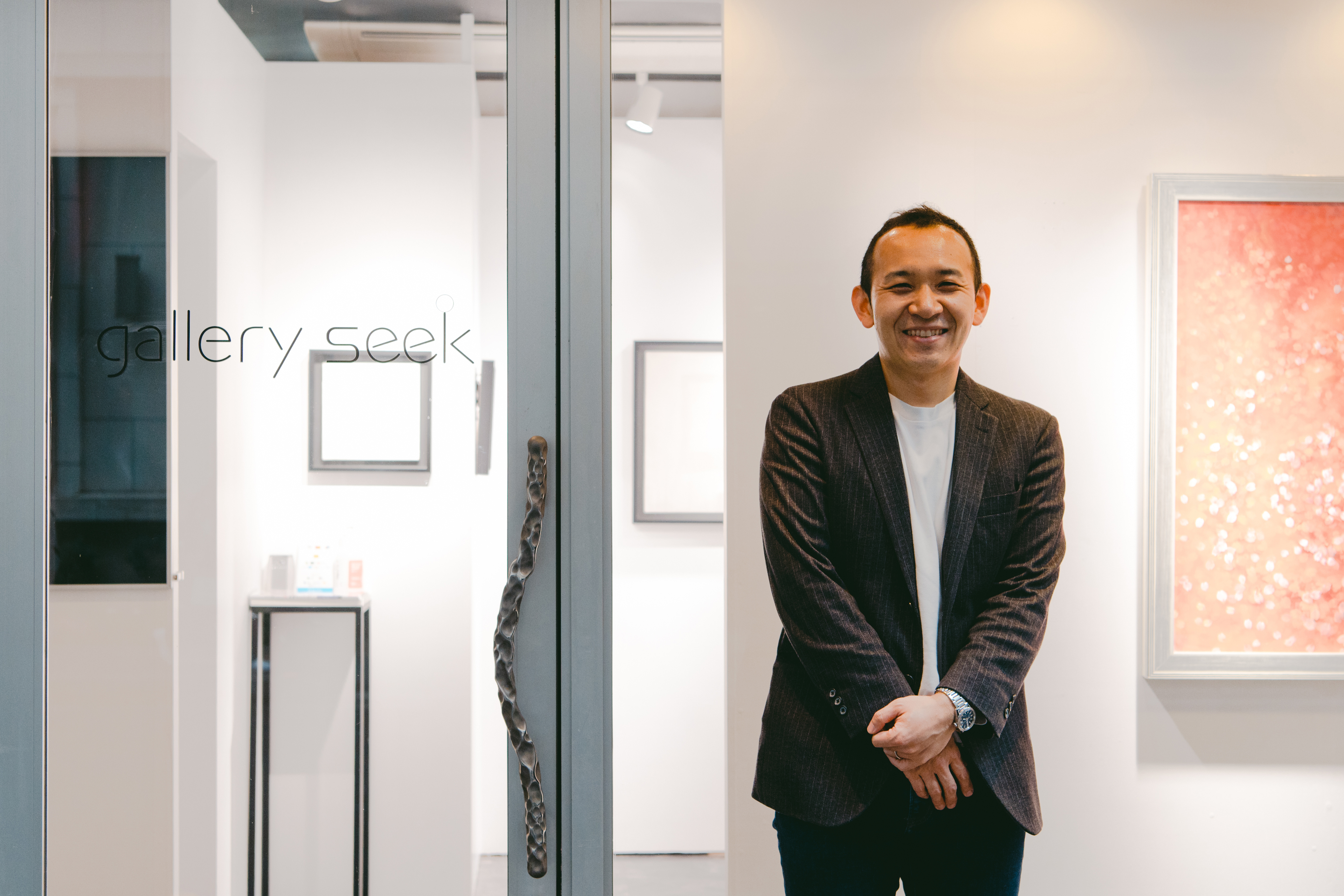 【美術倉庫、導入事例vol.1】保管配送業務をプロに任せて、アートの展示・販売に集中！（Gallery Seek・塩野秀樹さん）