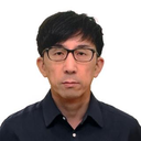 都築 右典