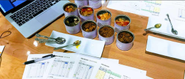 全国の生産者さんや食品加工事業者さんとのコラボレーションで缶詰の商品開発をしてきました。