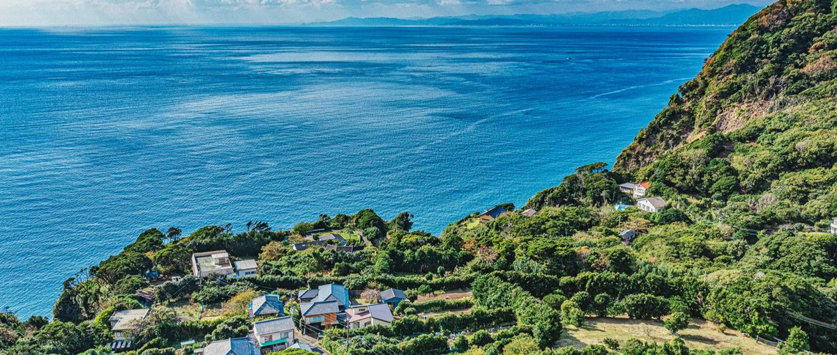 東京から2時間半。海と山に囲まれた絶景地ホテルのオープニングスタッフ。