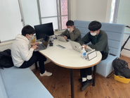 勉強会は月一で開催してます