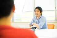 職種を超えて活発に議論することが多いです