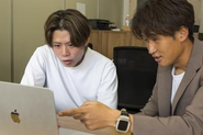 社長とこの距離で仕事ができる