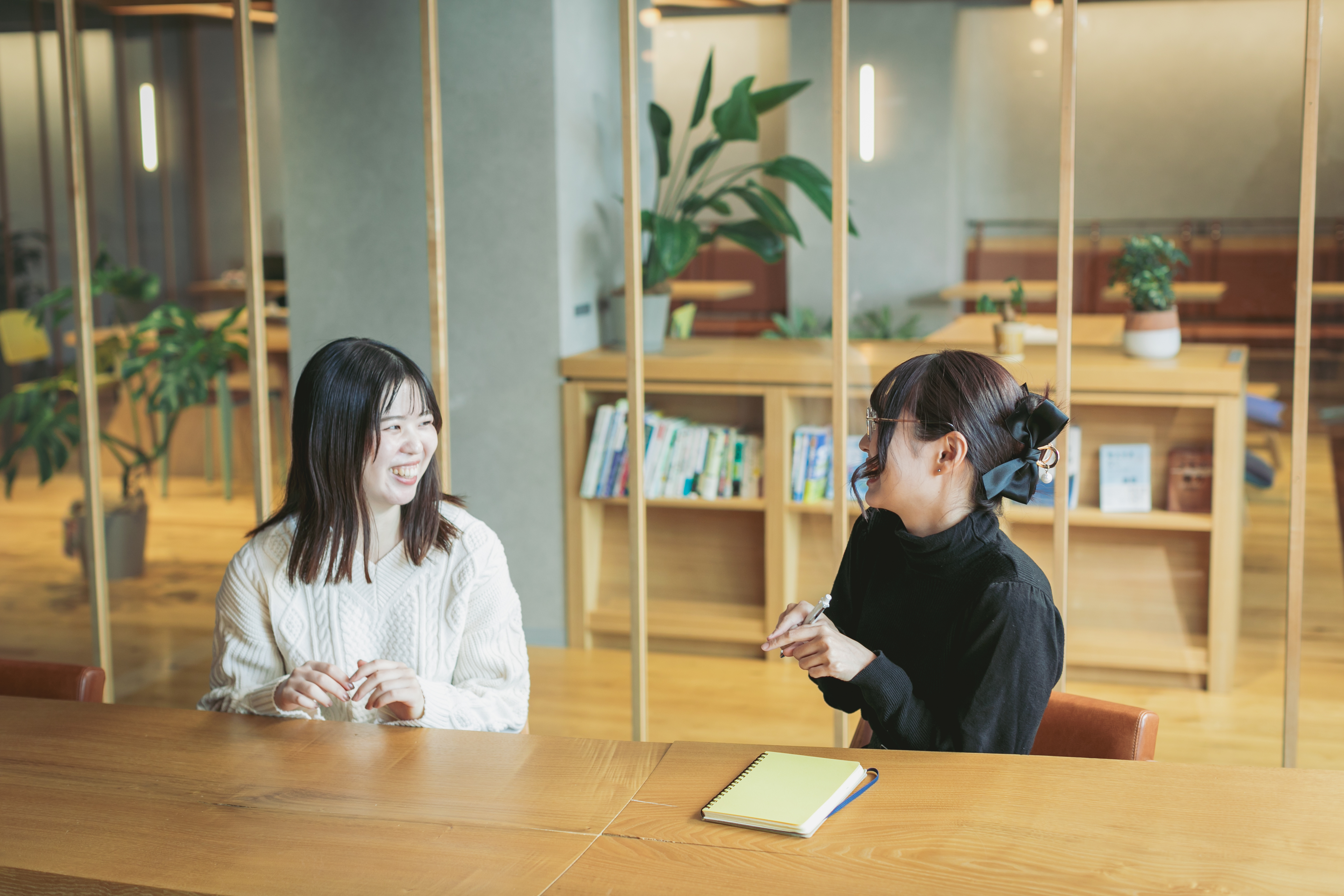 【特別企画】カメラマン視点で尋ねる「アーザス社員の本音」中編