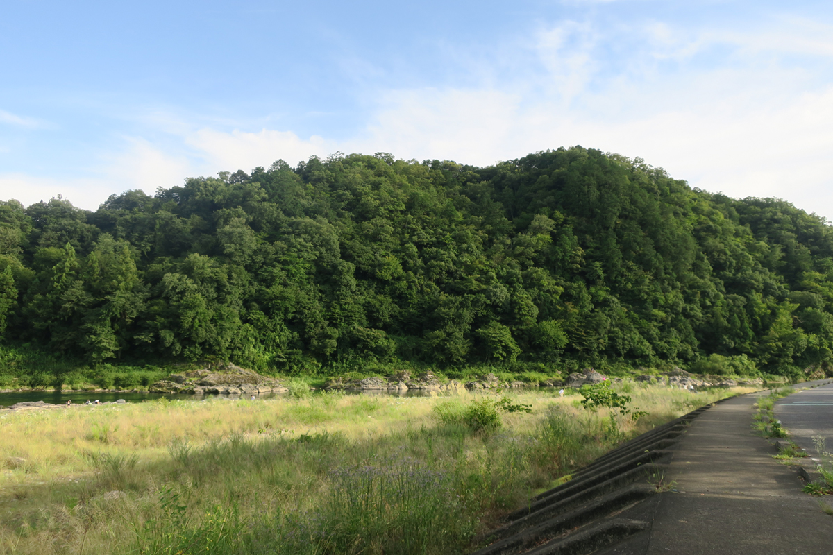 ふるきをたずねてあたらしきをしる