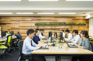 社内の仕事風景