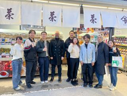 【バイヤーを招いた製造工場ツアー】現地に足を運び、顔を合わせて信頼をつくる。海外バイヤーを日本に招き、生産現場を一緒に見て、話し、味わう。国や言語の違いを越えて、相手を理解し、信頼関係を築くことを大切にしています。