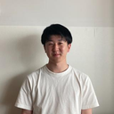 成毛 亮二