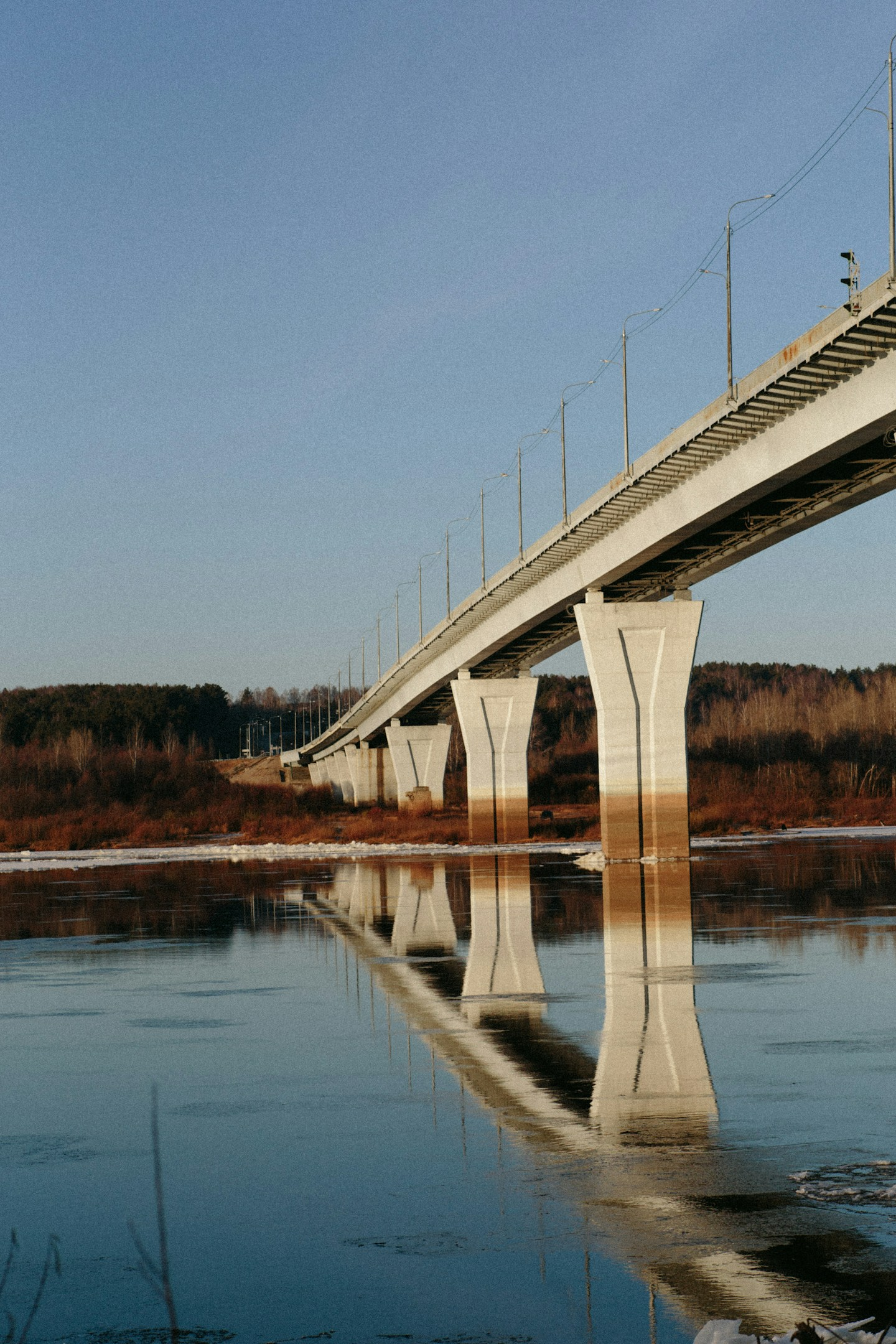 越境する思考で、社会の構造を再設計する