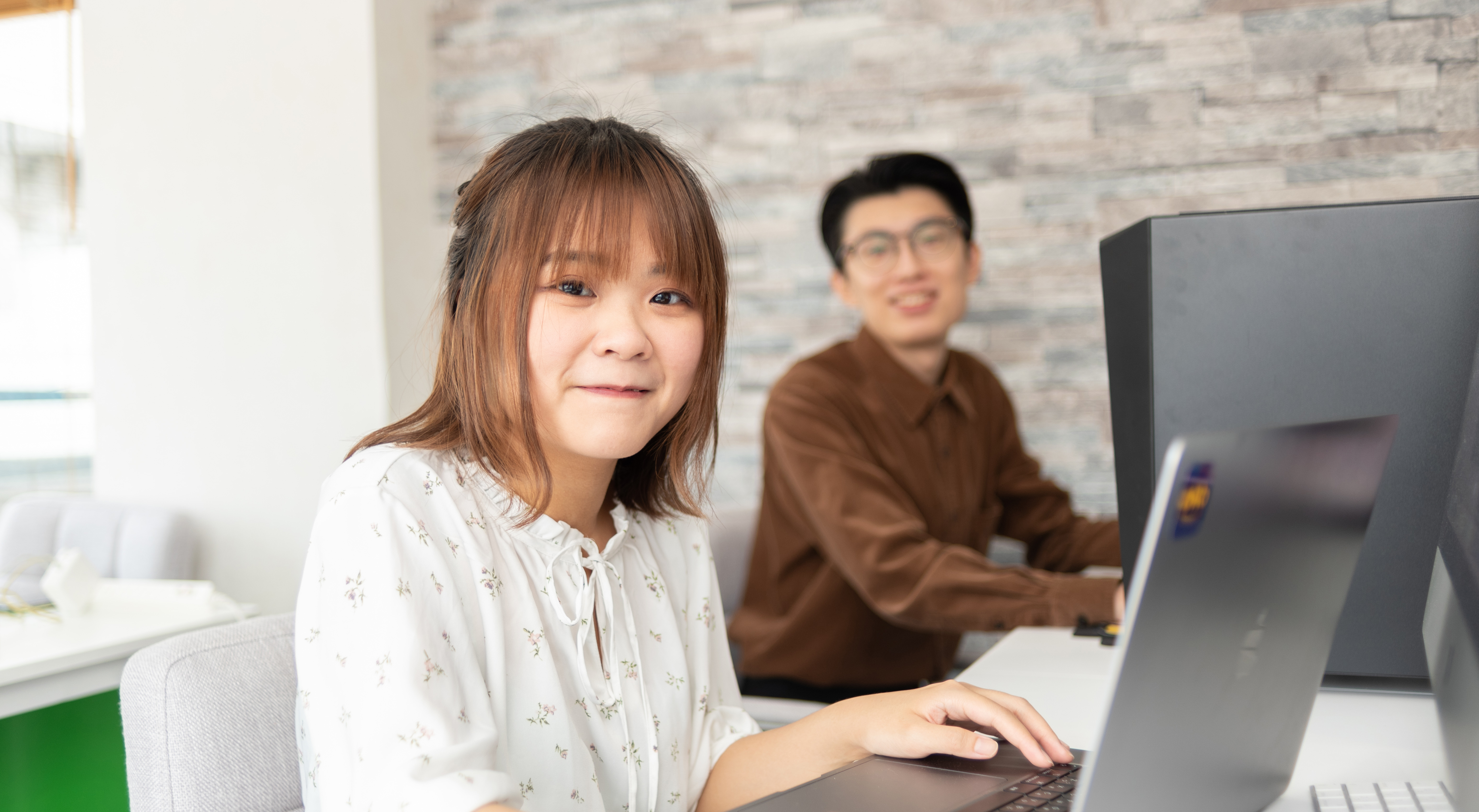 【社員紹介】香港大学からデザイナーに転身。いつか日本から世界に向けたアニメを作りたい！