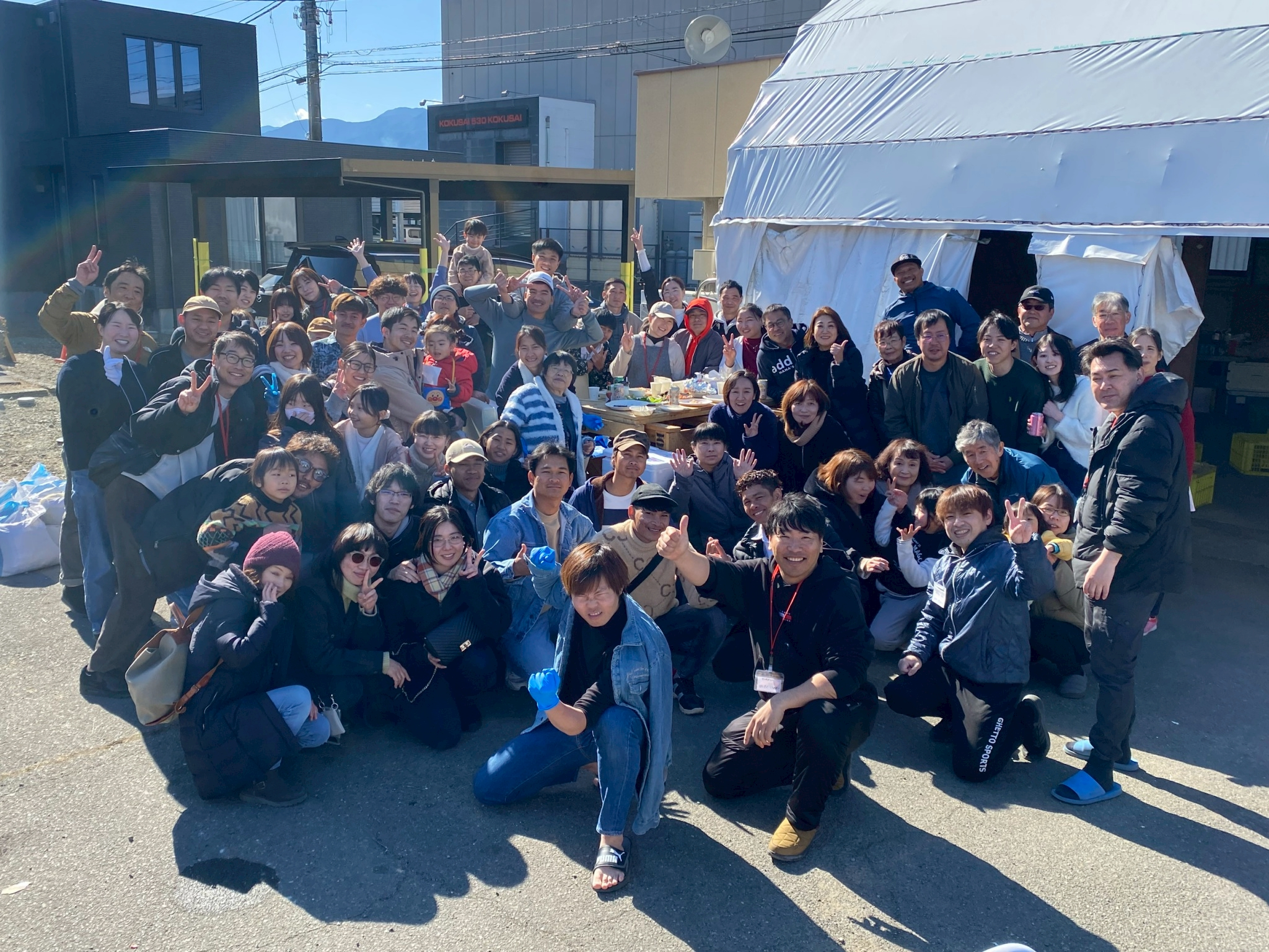 【社内イベント紹介】150名の笑顔が集まった“牡蠣パーティー”から見えるサラダボウルの文化