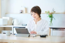 事務スタッフ募集！制作会社でのデータ整理やメール対応等のお仕事です。