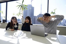 柔軟なスタイルで働ける！社内を支える総務・人事ポジション