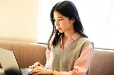 WEBマーケター｜若手リーダー層が活躍する組織で新たなキャリアにチャレンジ