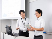 教える現場に立ち続ける道が、キャリアとして用意されている