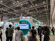 全国の自治体・行政機関の方々に向けて、行政現場で使われる生成AI「QommonsAI」をご紹介。展示会では、議会対応、庁内文書検索、住民対応など、日々の業務にどう活かせるのかを直接お伝えしながら、現場のリアルな課題や期待を伺っています。
