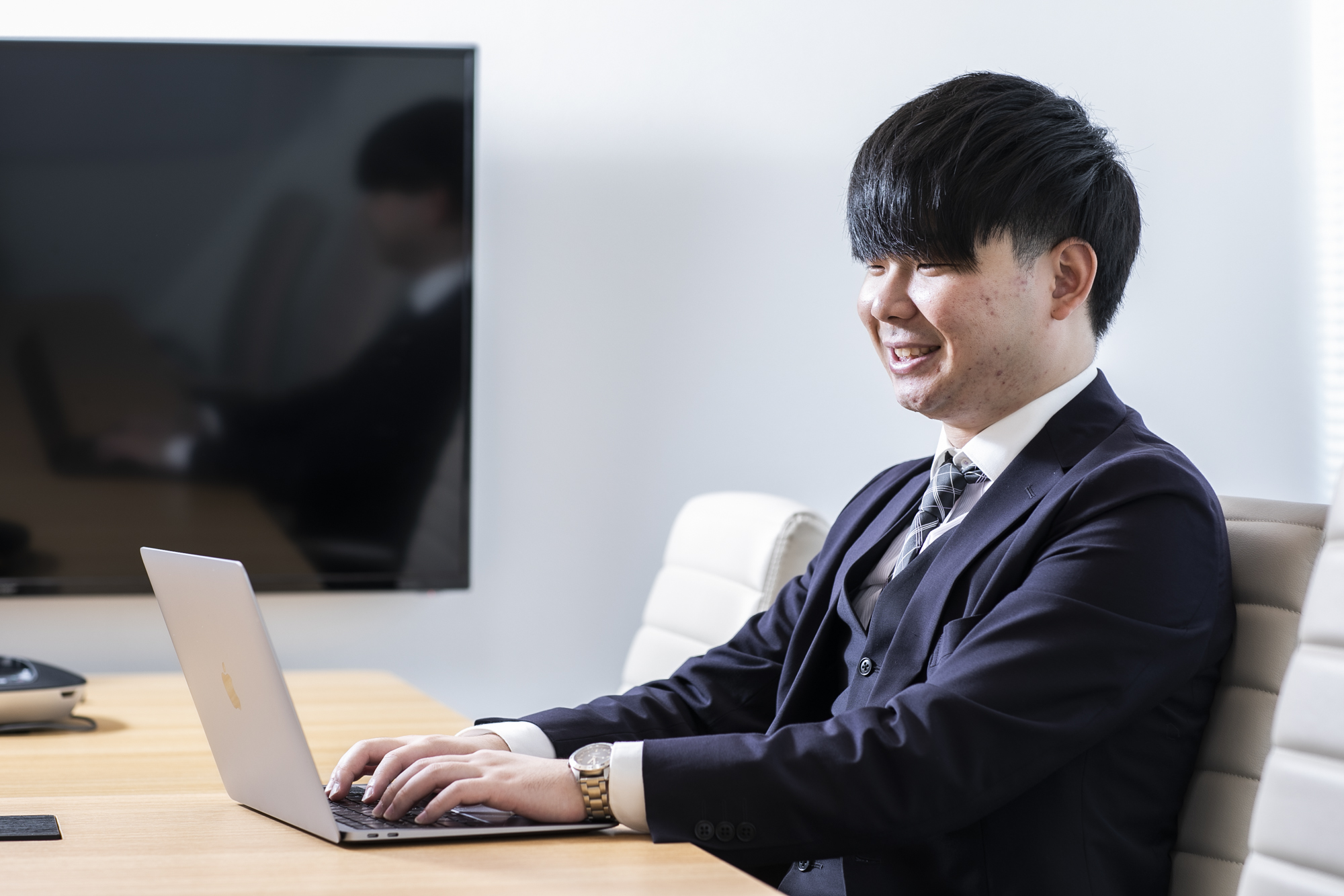 元自動車営業マン｜夢を大きく持ちたい！｜社員インタビュー＃1