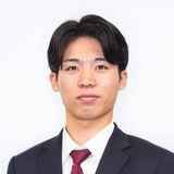 足立 健悟