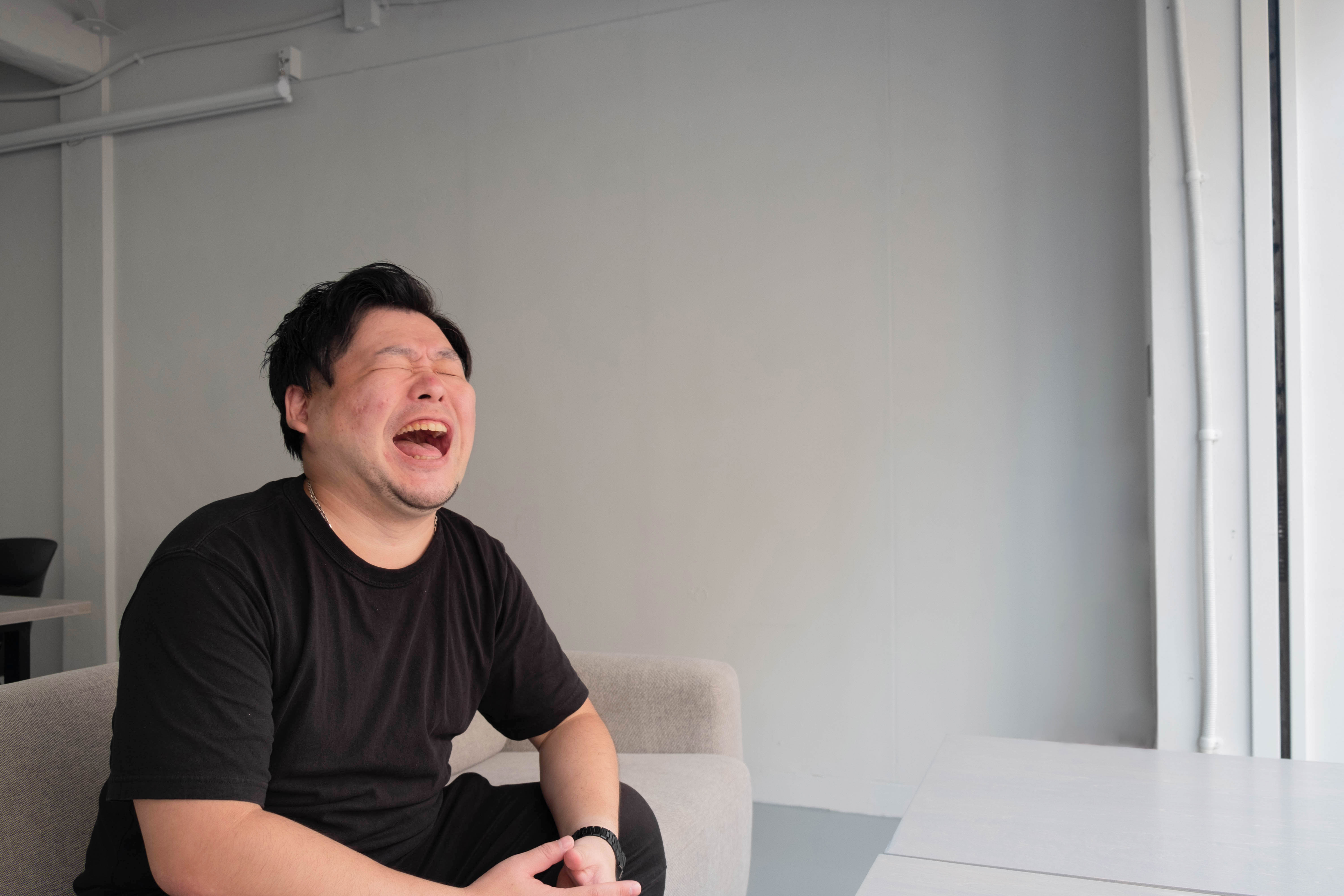 コロナ禍が追い風となったコワーキングサービスの営業とは。生まれた国や働く場所にとらわれない世界を目指し、営業からマネジメントまで幅広い業務に携わる