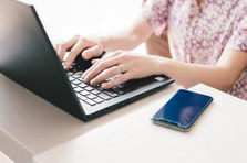 故郷からでもWEBエンジニアに挑戦！｜勤務地自由で働きやすい！