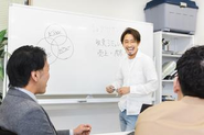 社内ミーティングの様子