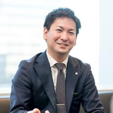 川島 佑太