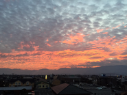 都会から離れ、地方のきれいな空を見れるのもこの仕事の醍醐味！　