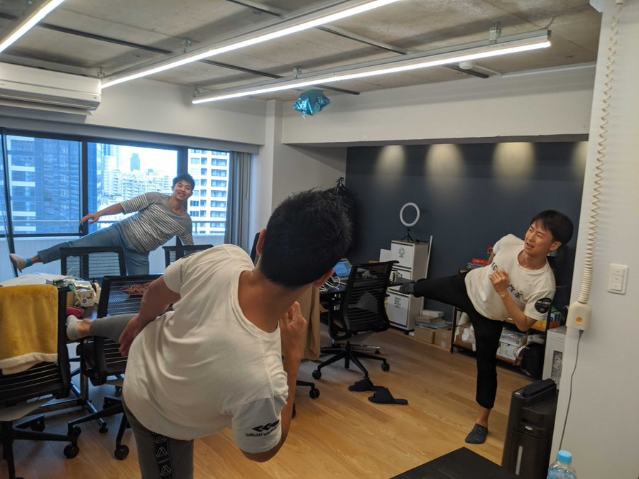 会社がある日突然体育会系になった話