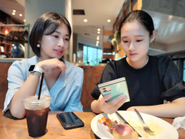 オシャレなカフェでミーティングも出来ちゃいます！