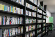 ホープはインプットする事ととても大切にしており、毎月会社の費用で本を購入する福利厚生があります。創業時から購入し続けた本は誰でも閲覧可能です。