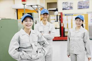 「宇都宮の技術を世界へ」として日々スキルアップに励む工場スタッフ