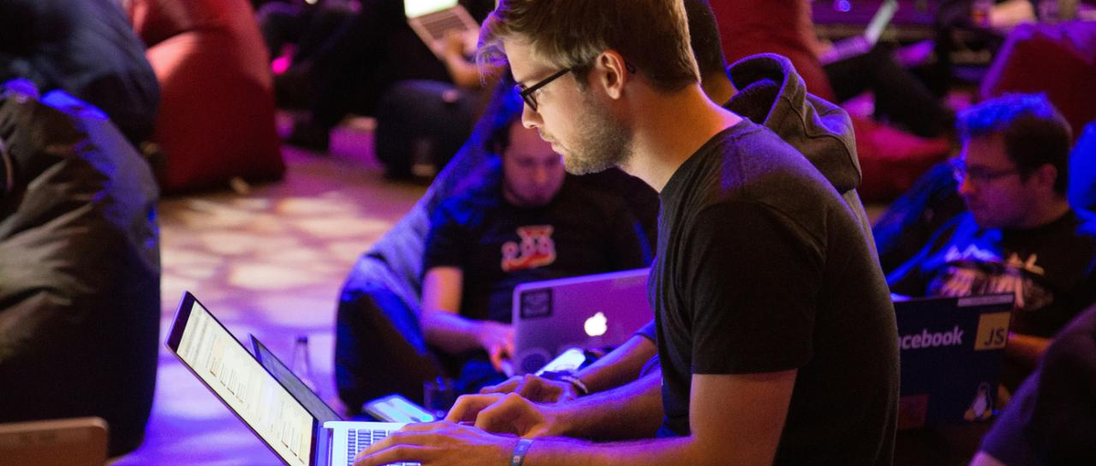 流行を生み出す"オモシロ"クリエイター！TikTokの企画・制作