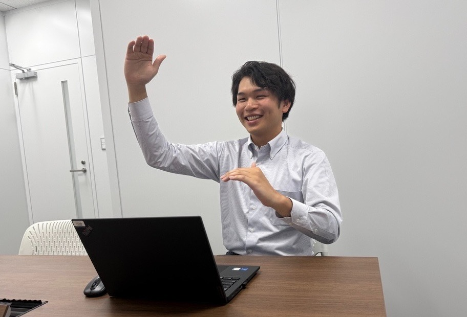 キャリアチェンジ事例】エンジニアから営業、採用担当へ。技術経験を