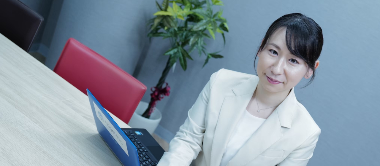 フリューゲルの採用担当、こんな人② 人生・仕事は自分を笑顔にするためにある！【小島ver.】