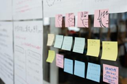 問題を紐解き、課題解決のアイデアを提案します。