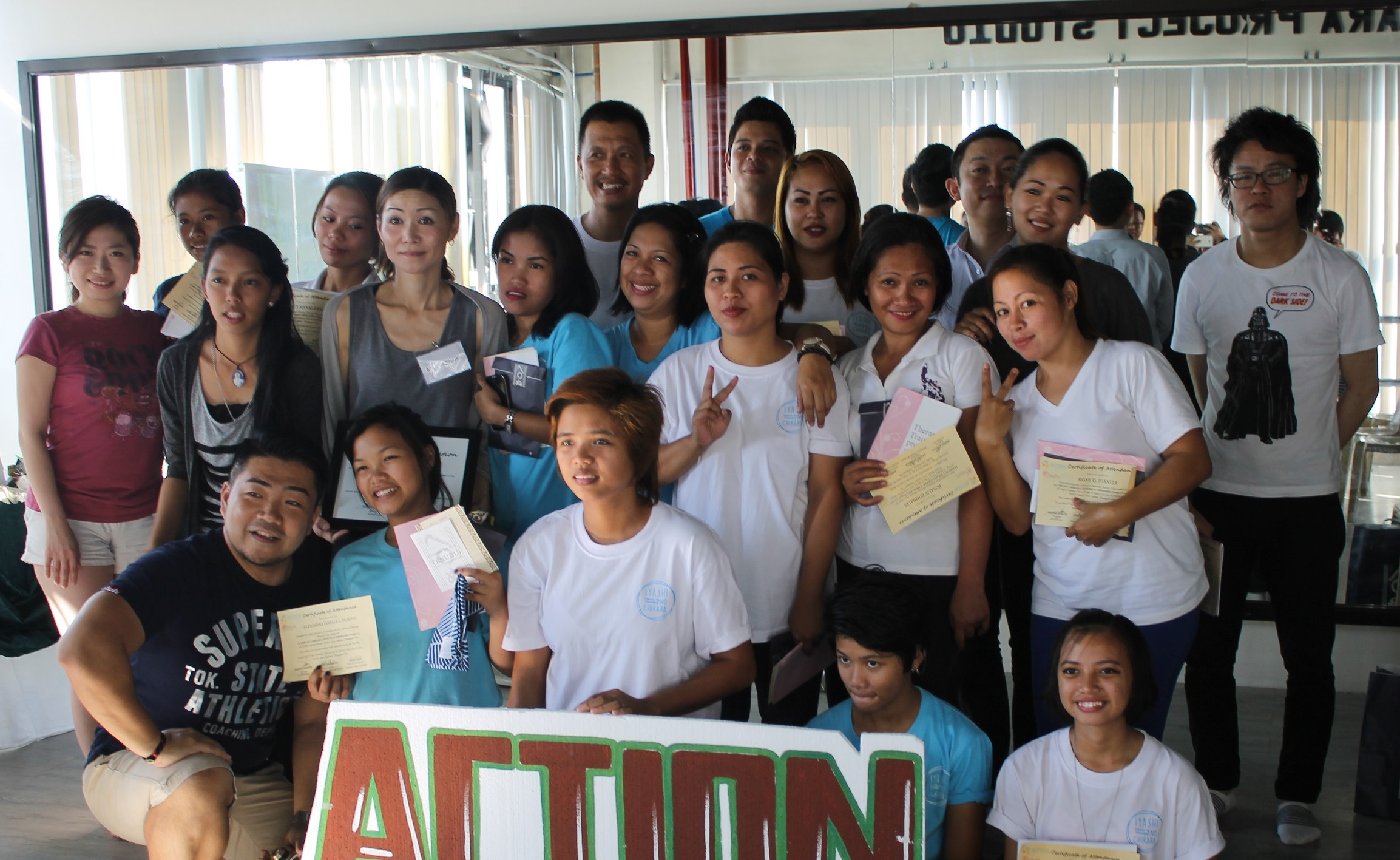 卒業生500名。フィリピンに雇用を生み出し、貧困層の自立を支援するCSV推進“咲くらプロジェクト”誕生とこれからのストーリー。