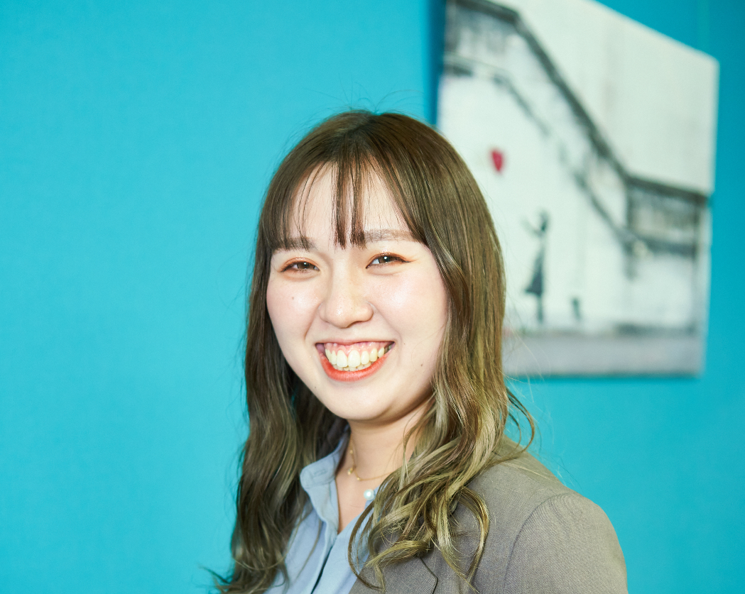 【H4社員インタビュー#07】とにかくみんな明るくて向上心を持っているから負けたくないんです！