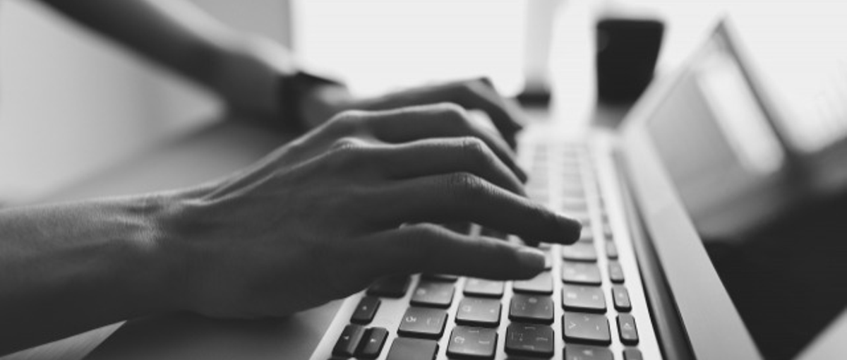 創業期｜決まったレールがありません。共に切り拓いてくれるエンジニア募集！