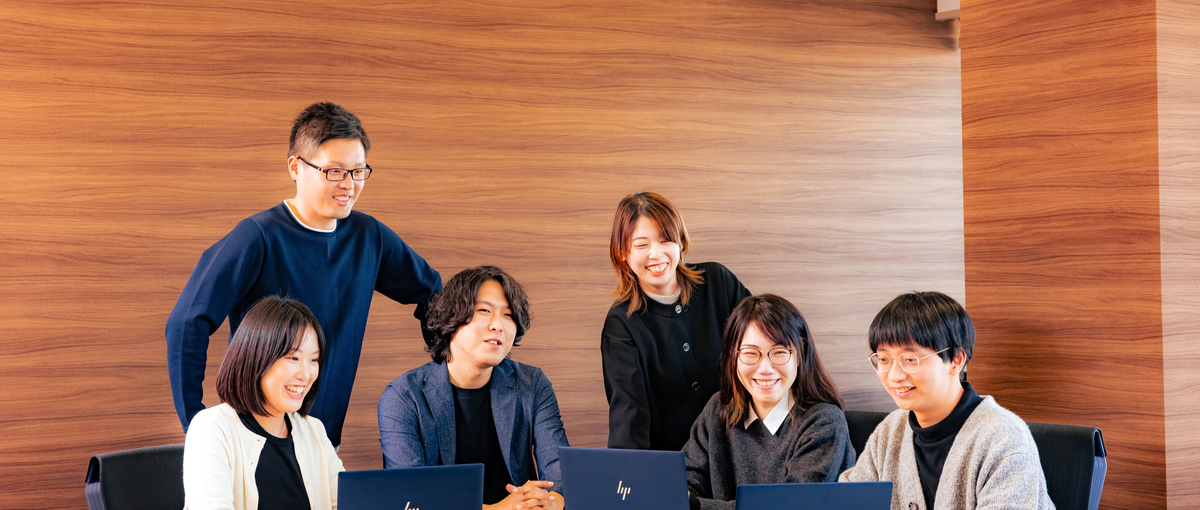 上場企業グループのFinTech企業｜金融×ITで顧客のビジネスを最大化